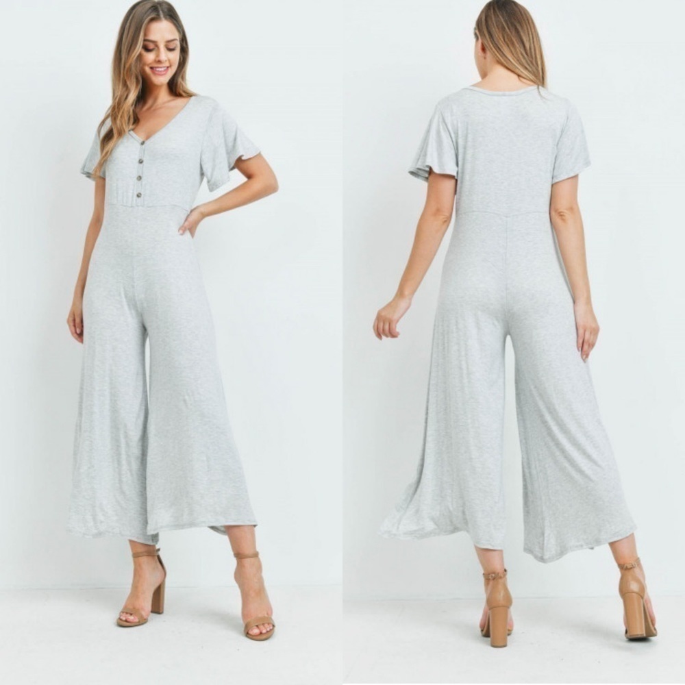 BIN#18 - Gray Short-Sleeved Jumpsuit